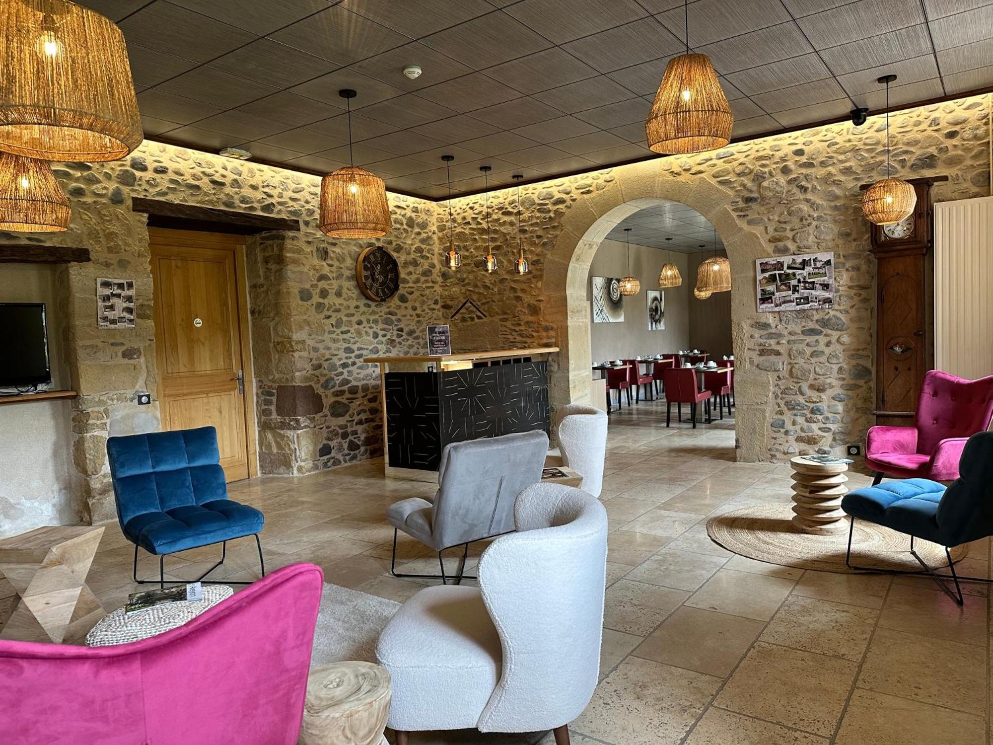 Chateau De La Falque, The Originals Relais Saint-Geniez-dʼOlt 外观 照片