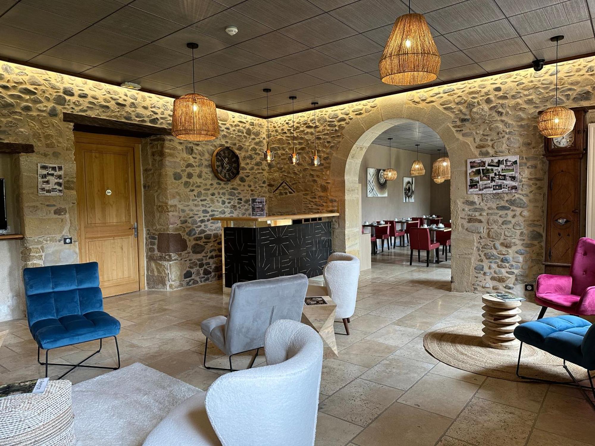 Chateau De La Falque, The Originals Relais Saint-Geniez-dʼOlt 外观 照片