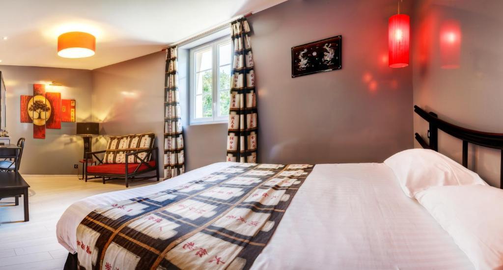 Chateau De La Falque, The Originals Relais Saint-Geniez-dʼOlt 客房 照片