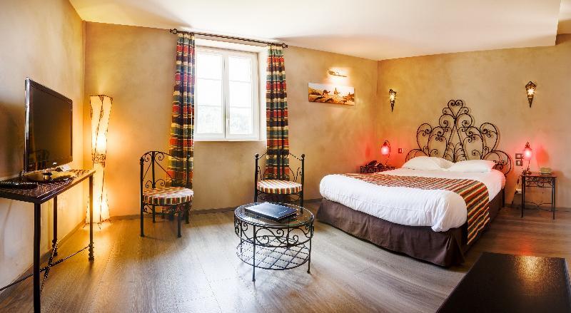 Chateau De La Falque, The Originals Relais Saint-Geniez-dʼOlt 外观 照片